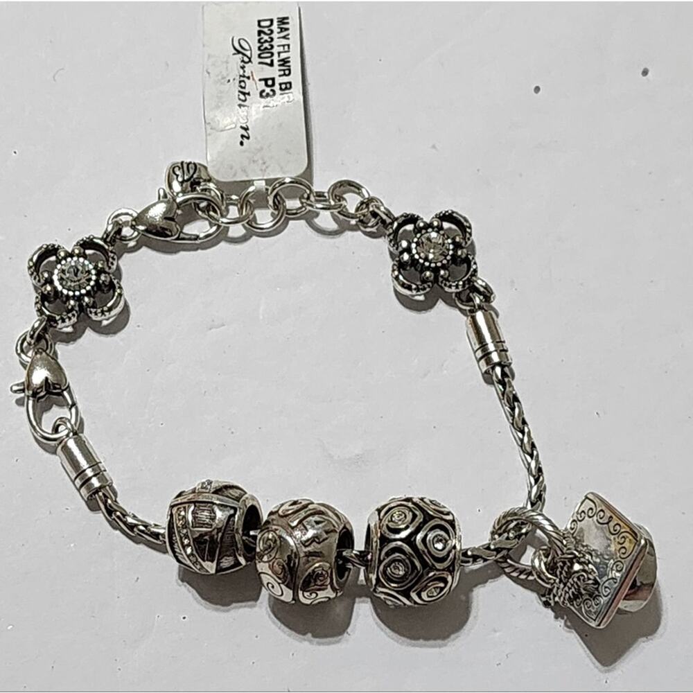 Brighton Mayflower A graduation charm bracelet‎ new!!!